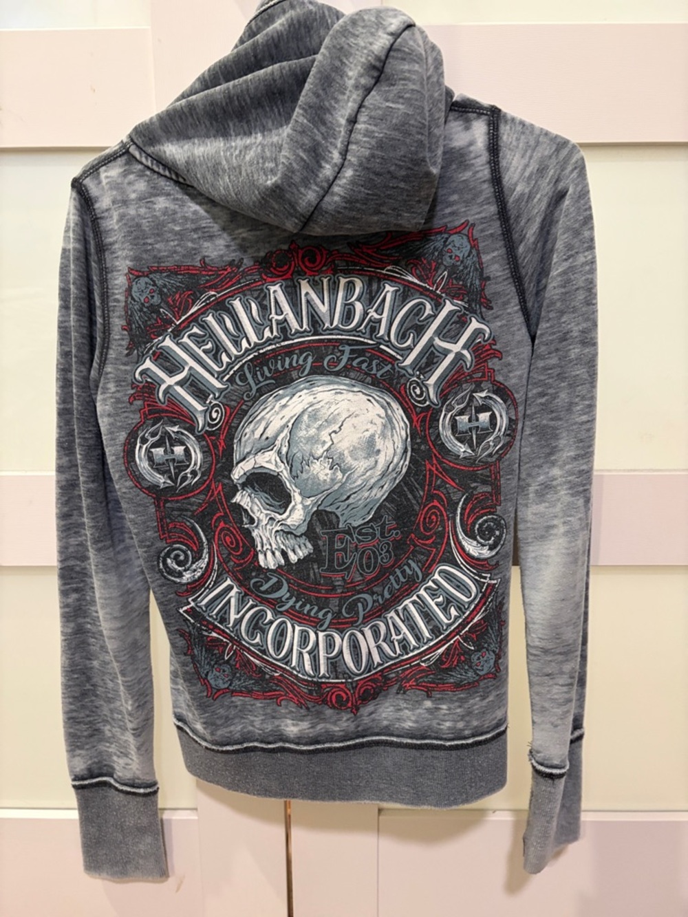 Hellanbach Incorporated Gray Graphic Hoodie with Skull